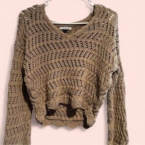 AMERICAN EAGLE Brown V-Neck Sweater with Relaxed Fit